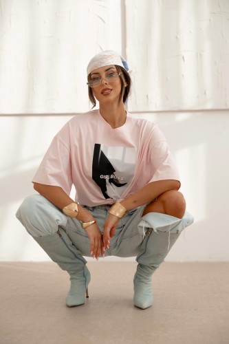 T-shirt  jasny róż Girl Boss.jpeg